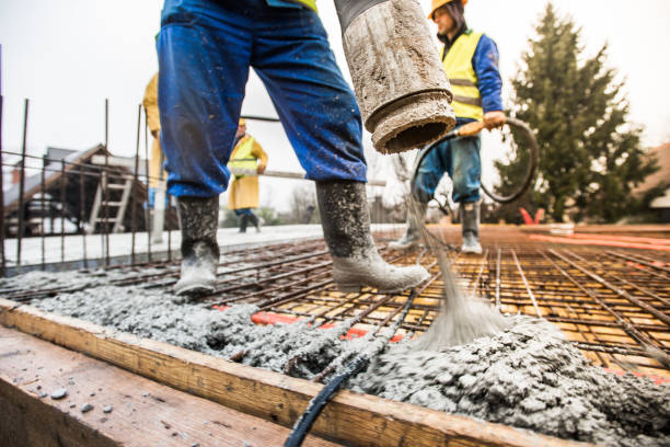 Best Best Concrete Contractor  in Worthgton, IN